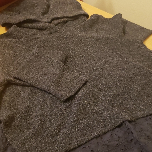 Sokum Korean dark gray sweater - Picture 1 of 4